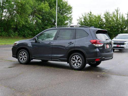 Dark Gray Metallic 2019 Subaru Forester Premium
