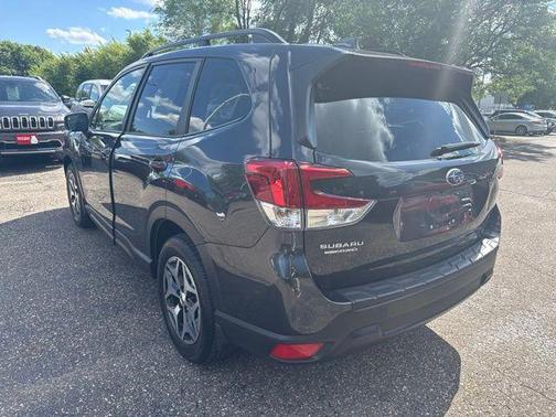 Dark Gray Metallic 2019 Subaru Forester Premium