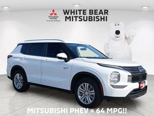 Solid White 2025 Mitsubishi Outlander PHEV LE
