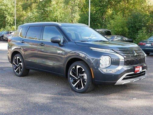 2025 Mitsubishi Outlander PHEV SEL