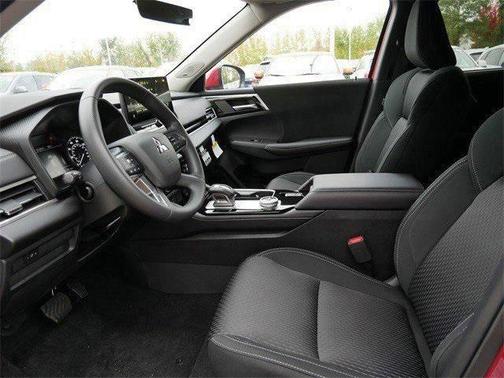 2025 Mitsubishi Outlander ES 2.5 S-AWC