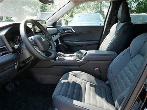 2025 Mitsubishi Outlander SE 2.5 S-AWC