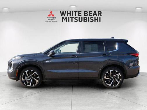 Graphite Gray 2025 Mitsubishi Outlander PHEV SE S-AWC