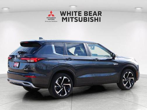 Graphite Gray 2025 Mitsubishi Outlander PHEV SE S-AWC