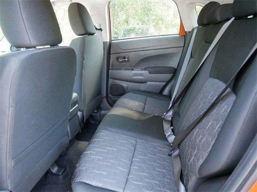 2025 Mitsubishi Outlander Sport 2.0 ES