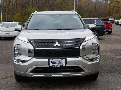 2025 Mitsubishi Outlander PHEV SEL