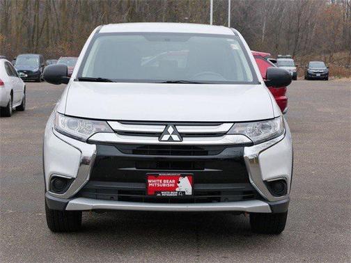 2016 Mitsubishi Outlander ES
