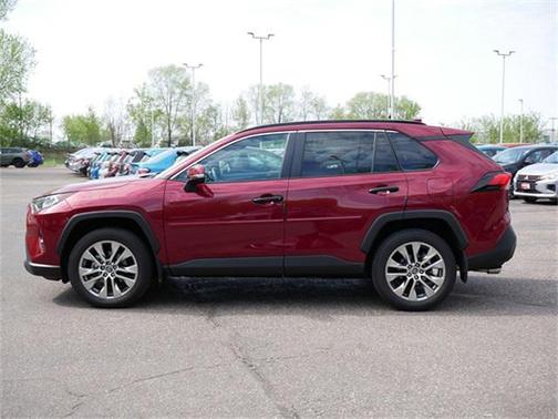 2020 Toyota RAV4 XLE Premium