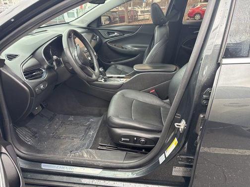 Nightfall Gray Metallic 2017 Chevrolet Malibu Premier