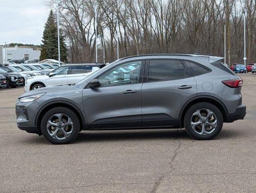 CARBONIZED GRAY METALLIC 2025 Ford Escape ST-Line