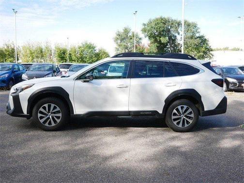 2023 Subaru Outback Premium