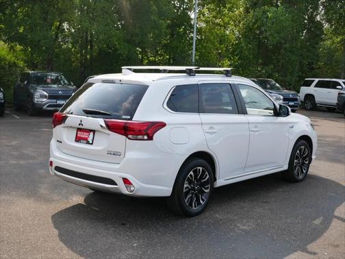 2018 Mitsubishi Outlander PHEV SEL
