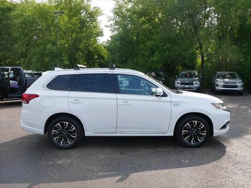 2018 Mitsubishi Outlander PHEV SEL