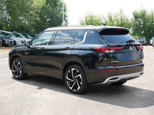 2023 Mitsubishi Outlander PHEV 40th Anniversary S-AWC