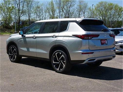 2025 Mitsubishi Outlander PHEV SE S-AWC