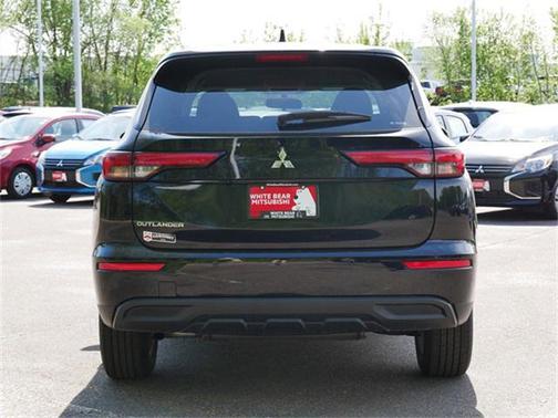 2024 Mitsubishi Outlander ES 2.5 S-AWC