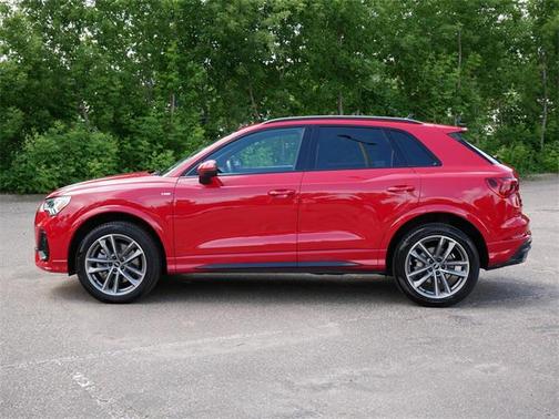 2022 Audi Q3 45 S line Premium Plus