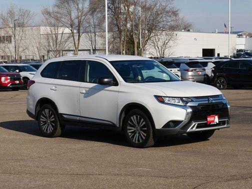 2019 Mitsubishi Outlander ES