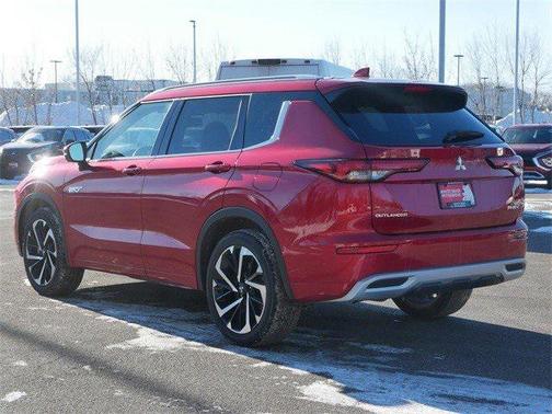 2025 Mitsubishi Outlander PHEV SEL