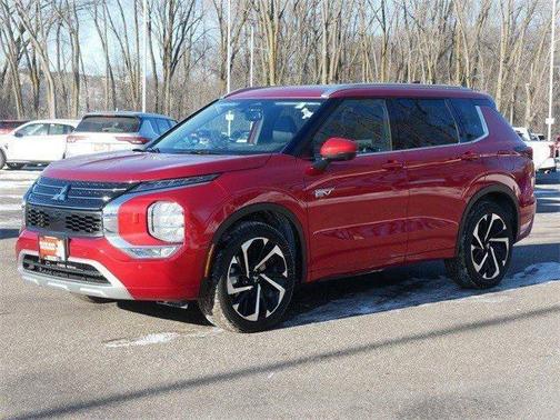 2025 Mitsubishi Outlander PHEV SEL