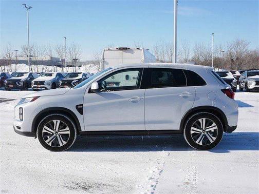 2024 Mitsubishi Outlander Sport 2.0 ES