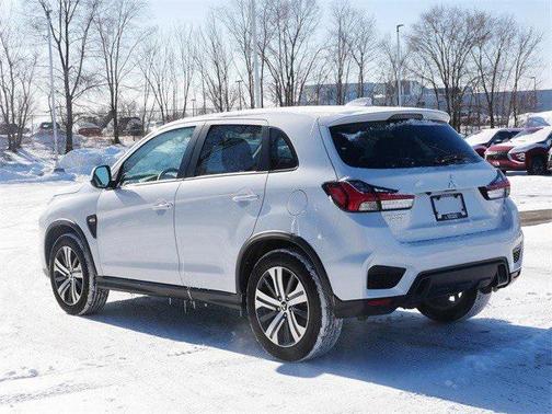 2024 Mitsubishi Outlander Sport 2.0 ES
