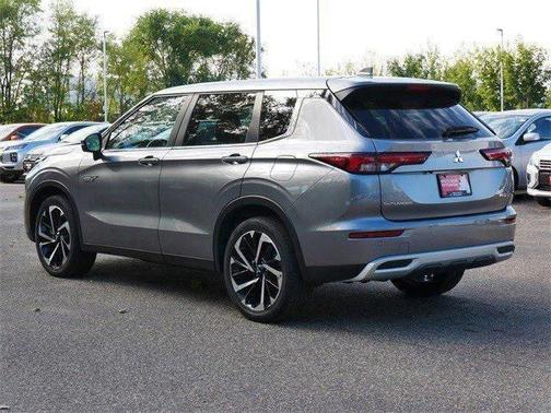2023 Mitsubishi Outlander PHEV SE S-AWC