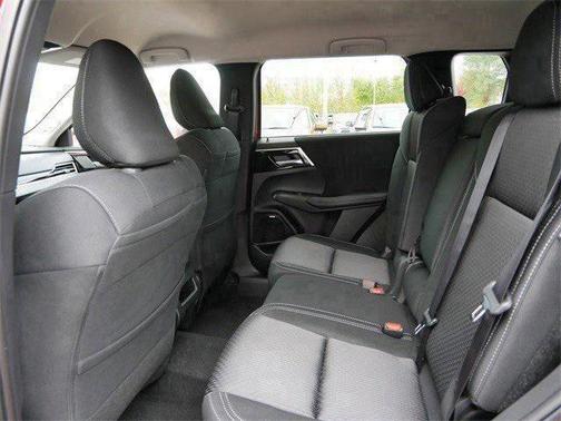 2025 Mitsubishi Outlander ES 2.5 S-AWC