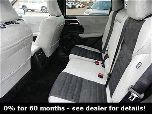 2025 Mitsubishi Outlander SE 2.5 S-AWC