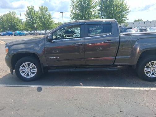 Smokey Quartz Metallic 2019 GMC Canyon SLE