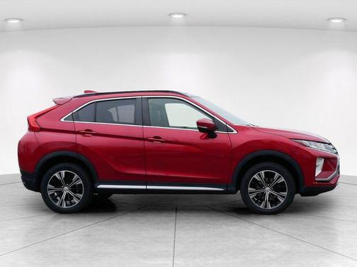 Red Diamond 2018 Mitsubishi Eclipse Cross SEL