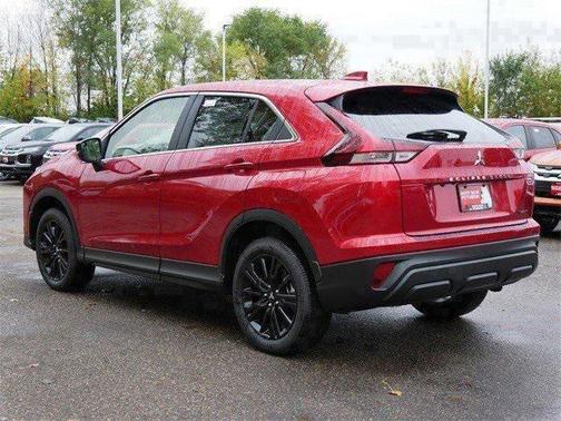 Red Diamond 2026 Mitsubishi Eclipse Cross LE