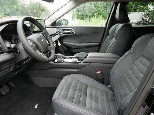 2025 Mitsubishi Outlander SE 2.5 S-AWC