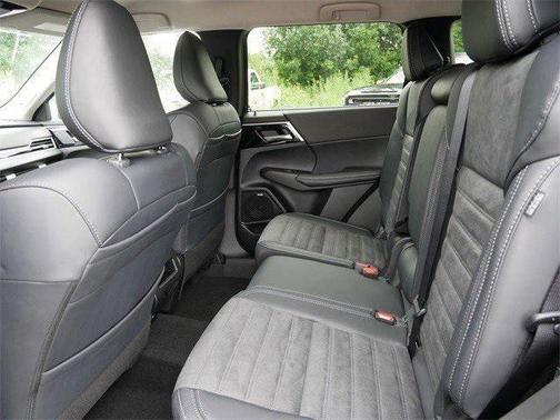 2025 Mitsubishi Outlander SE 2.5 S-AWC