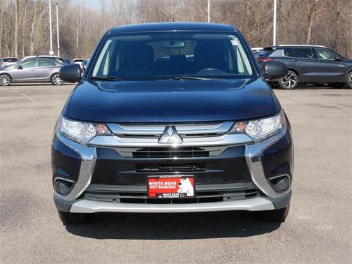 2016 Mitsubishi Outlander ES