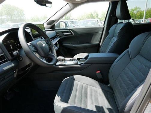 2025 Mitsubishi Outlander SE 2.5 S-AWC