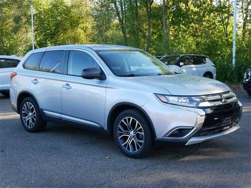 2016 Mitsubishi Outlander ES