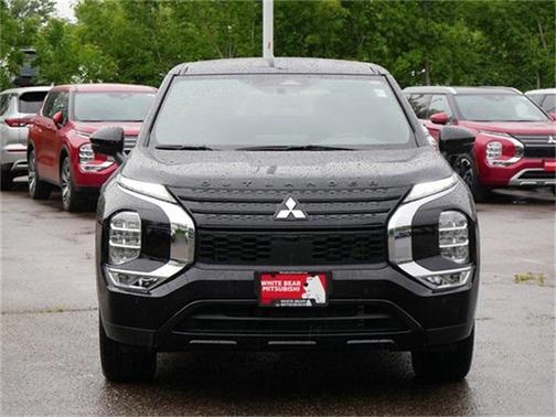 2023 Mitsubishi Outlander SE Black Edition 2WD