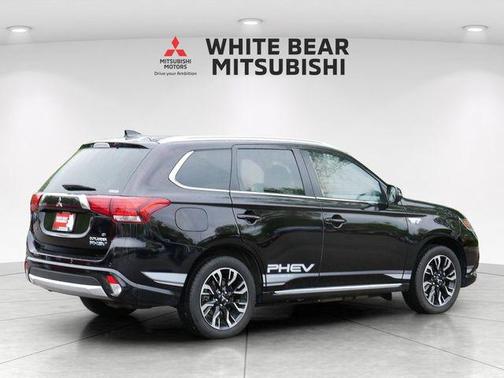 Ruby Black Pearl 2018 Mitsubishi Outlander PHEV GT