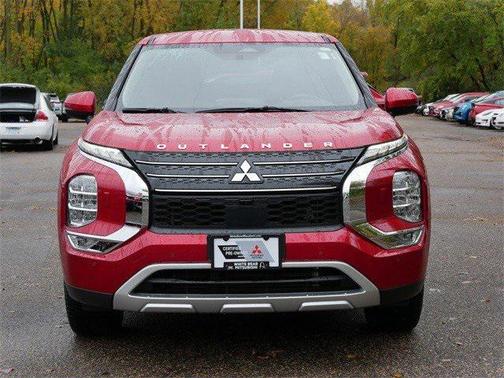 2022 Mitsubishi Outlander SE