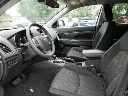 2025 Mitsubishi Outlander Sport 2.0 ES