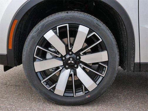 2026 Mitsubishi Outlander SE 1.5T S-AWC