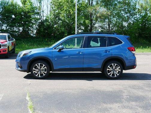 Horizon Blue Pearl 2023 Subaru Forester Limited