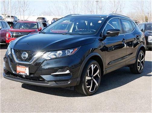 2020 Nissan Rogue Sport SL