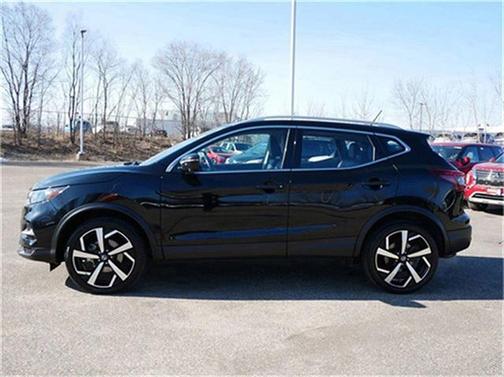 2020 Nissan Rogue Sport SL