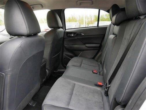 2026 Mitsubishi Eclipse Cross SE