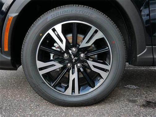2025 Mitsubishi Eclipse Cross SE