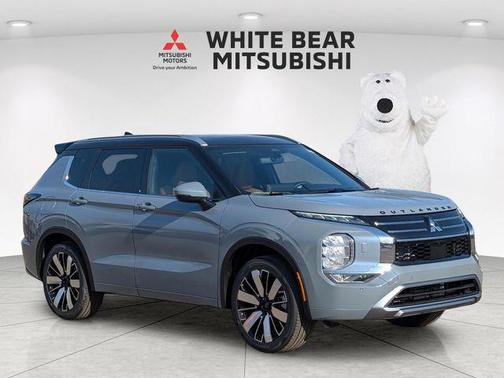Moonstone Gray Metallic W/ Black Roof 2026 Mitsubishi Outlander SEL S-AWC