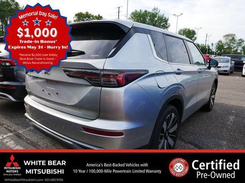 Alloy Silver Metallic 2025 Mitsubishi Outlander SE S-AWC
