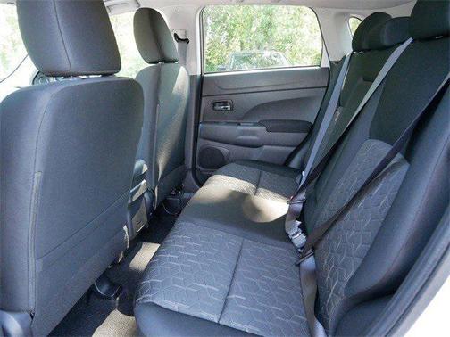 2025 Mitsubishi Outlander Sport 2.0 ES